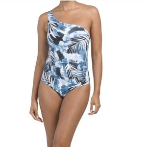 NEW NIPTUCK one piece swimsuit